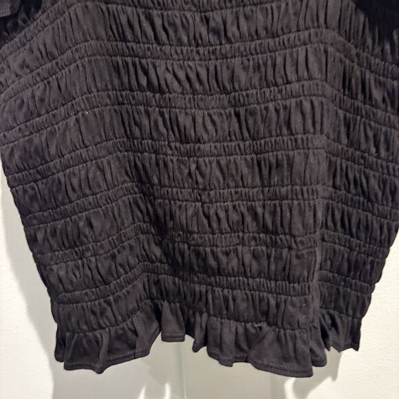 Old Navy CropTop Petite M Black Milkmaid Babydoll Ruffled Smocking Square Neck - Picture 5 of 11